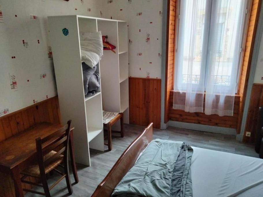 Le Nid Douillet Rustique Linge Fourni Apartment La Bourboule Bagian luar foto